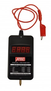 12-1011 - Voltmeter